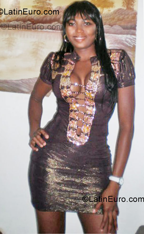 Date this pretty Colombia girl Linda from Cali CO9600