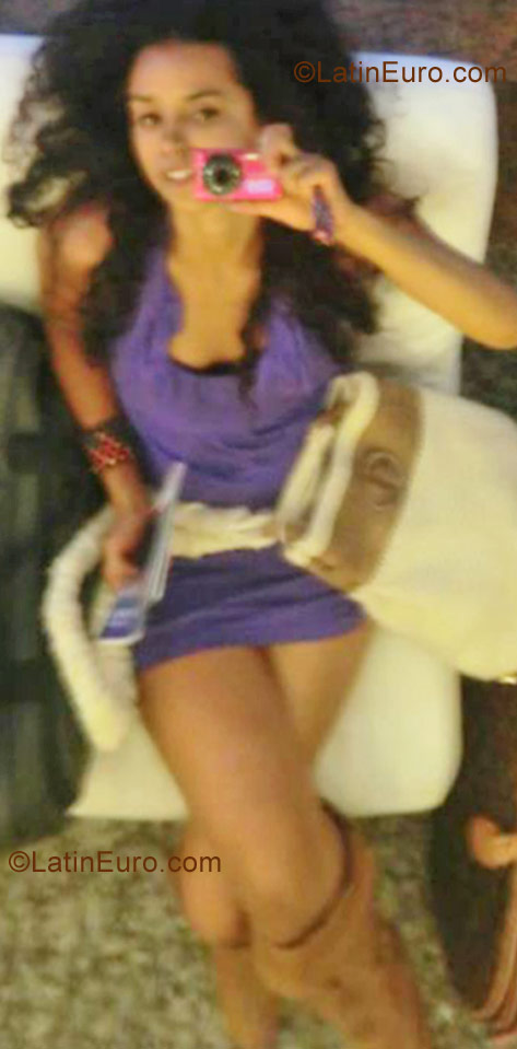 Date this exotic Colombia girl Ce01 from Bogota CO9611