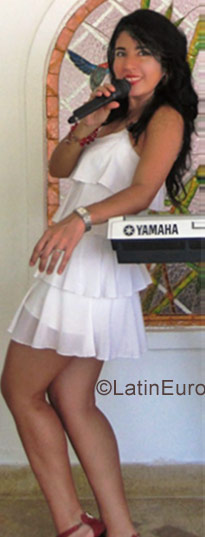 Date this good-looking Colombia girl Liy from Cali CO9654