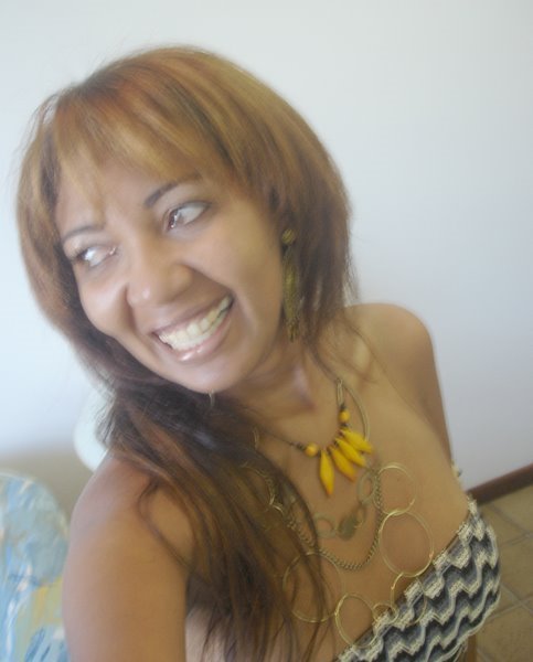 Date this funny Brazil girl Zil from Teresina BR6542