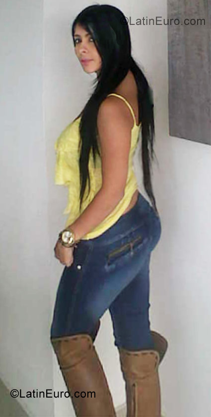 Date this fun Colombia girl Luisa from Pereira CO9659