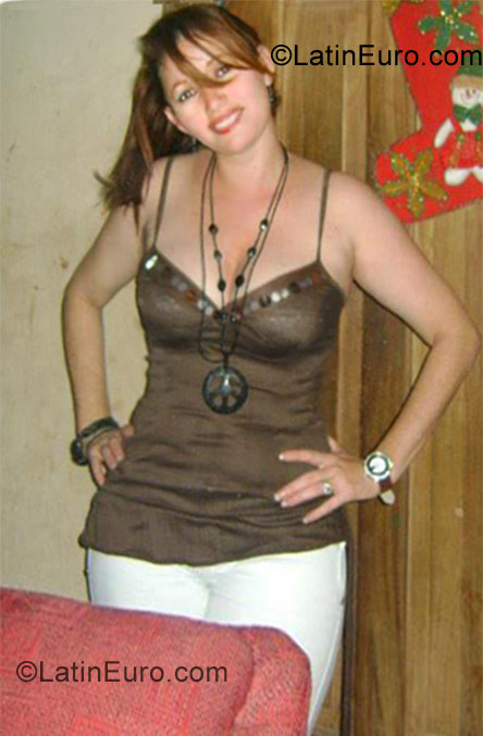 Date this exotic Honduras girl Ojos from Puerto Cortes HN661