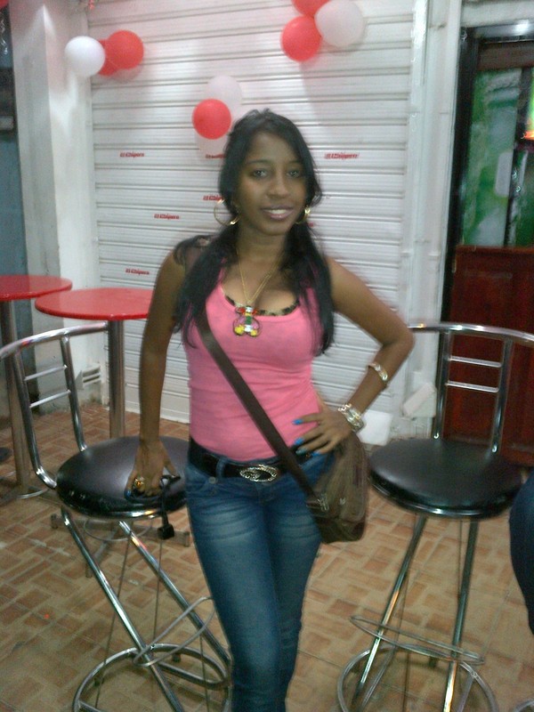Date this happy Dominican Republic girl Victiag from San Pedro De Macoris DO10648