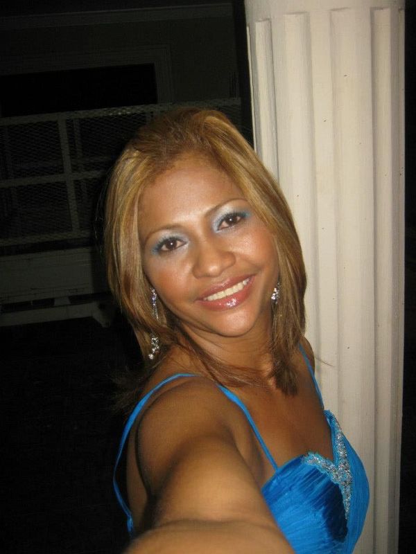 Date this athletic Dominican Republic girl Rosa from Santo Domingo DO10664