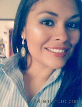 Date this georgeous Honduras girl Nan from Tegucigalpa HN637