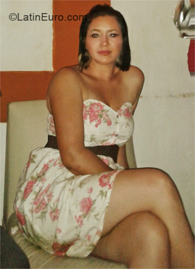Date this good-looking Mexico girl Nancy from Durango MX666