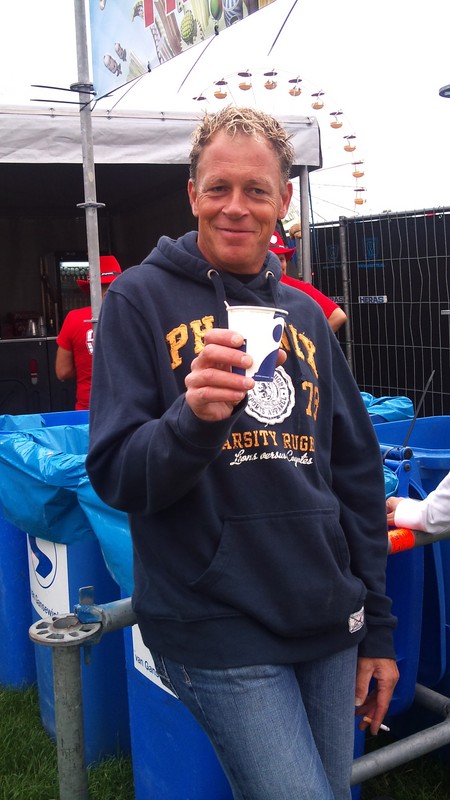 Date this georgeous Netherlands man Jean from Rotterdam NL197