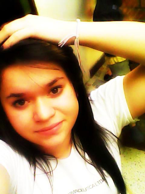 Date this hot Colombia girl Johanna from Bogota CO9842