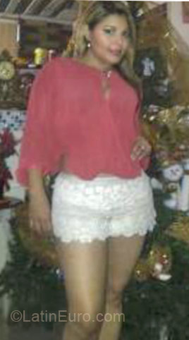 Date this delightful Colombia girl MARHAH from Barranquilla CO9859