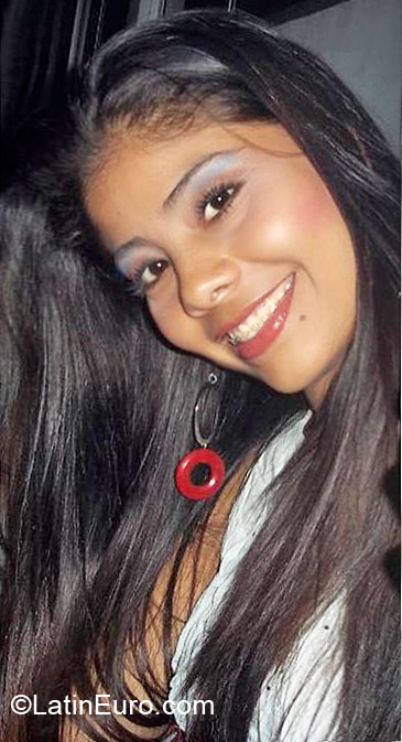 Date this exotic Colombia girl Samdi072 from Neiva CO9971