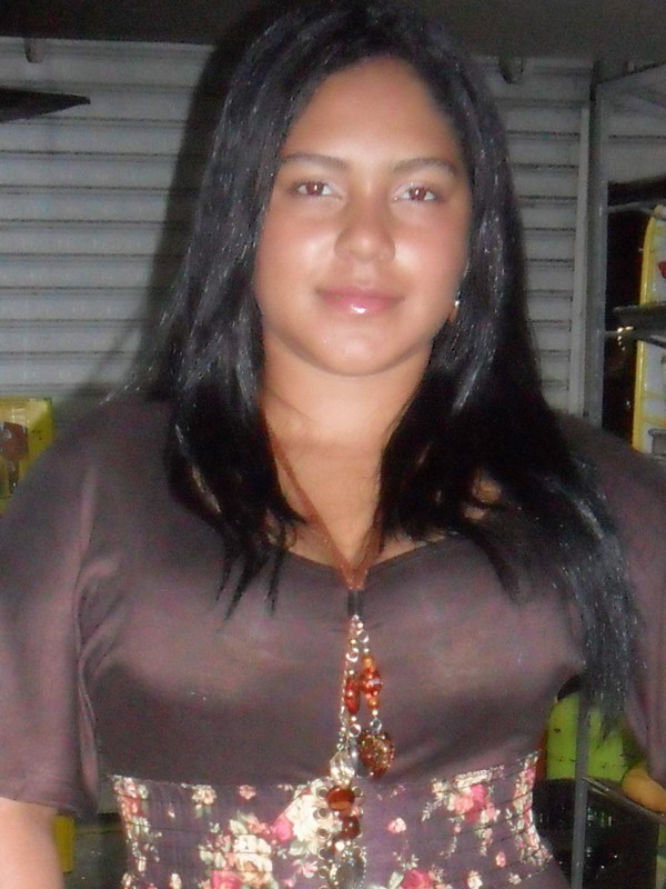 Date this sultry Colombia girl LEYDY10 from Palmira CO9984
