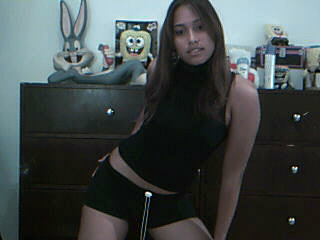 Date this passionate Dominican Republic girl Ercilia from Santo Domingo DO10854