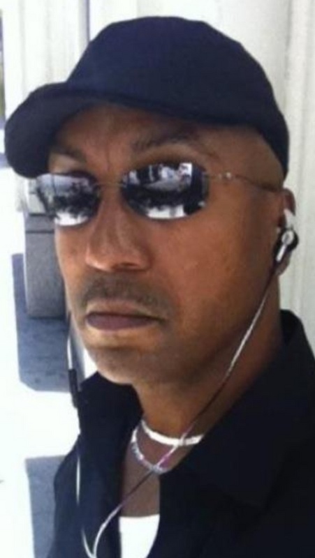 Date this voluptuous United States man William from Chicago US12756