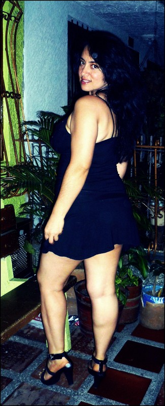 Date this happy Colombia girl MARLENY from Cali CO10067