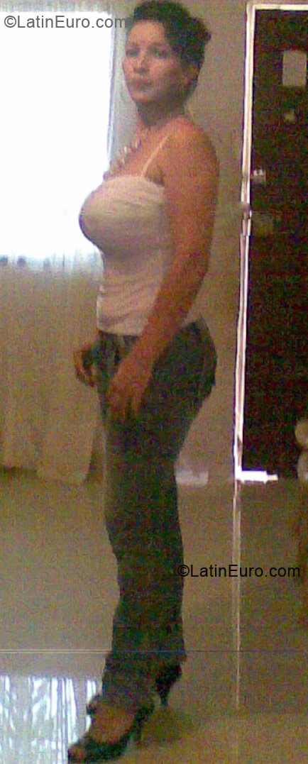 Date this athletic Colombia girl Yudy from Barranquilla CO15124