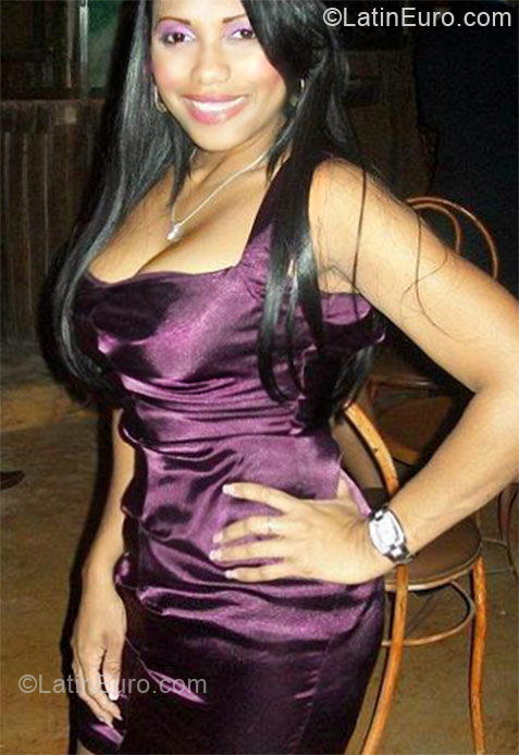 Date this delightful Dominican Republic girl Anyeli1103 from Santiago DO11132