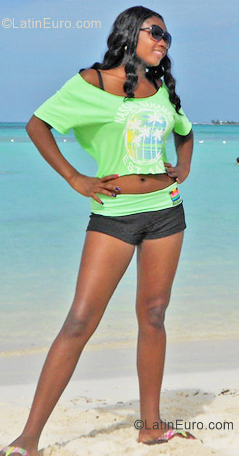 Date this gorgeous Jamaica girl Sherricka from Clarendon JM533