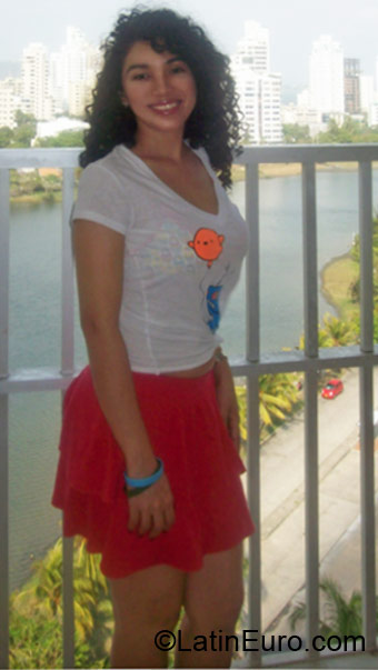 Date this stunning Colombia girl Sara from Barranquilla CO10313
