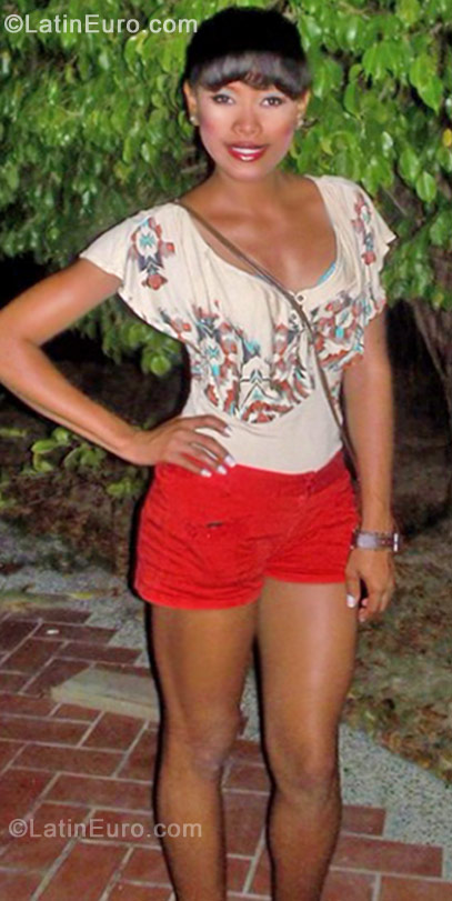 Date this funny Colombia girl Yurinaortega from Cartagena CO10377