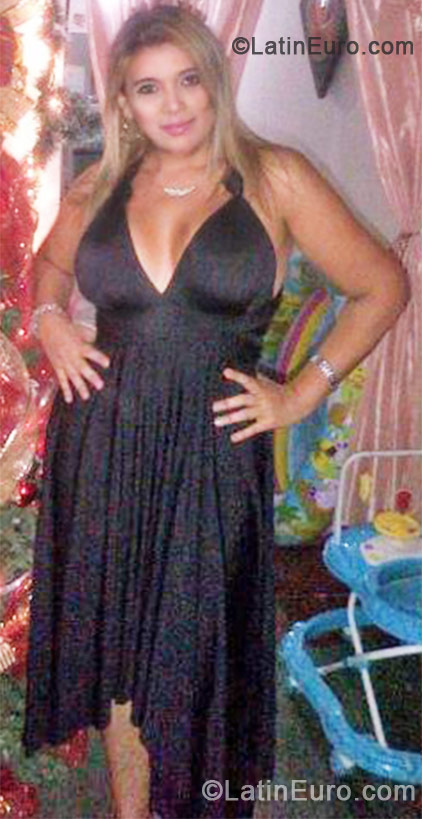 Date this tall Colombia girl Ann from Barranquilla CO10396
