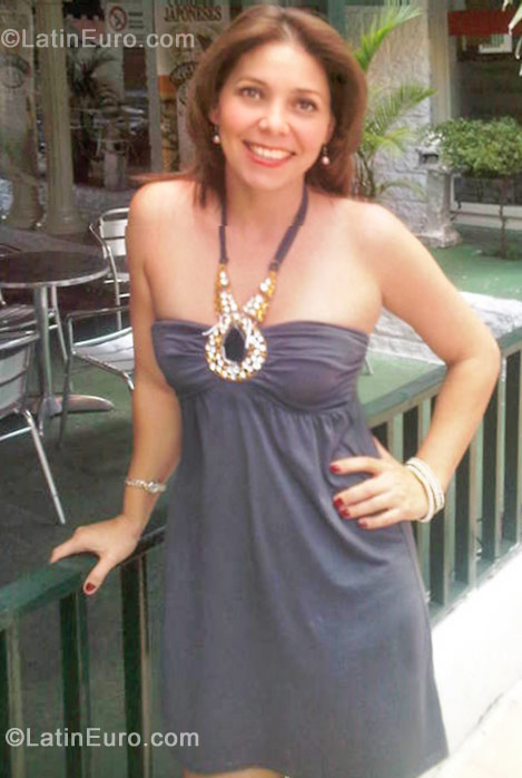 Date this sultry Colombia girl Diana from Cucuta CO11407