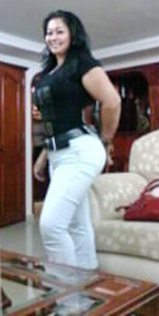 Date this hard body Colombia girl Diana from Bogota CO10521