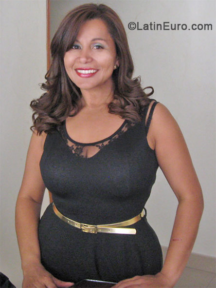 Date this fun Colombia girl Alexandra from Bogota CO10546