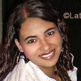 Date this sultry Colombia girl Viviana from Cali CO10547