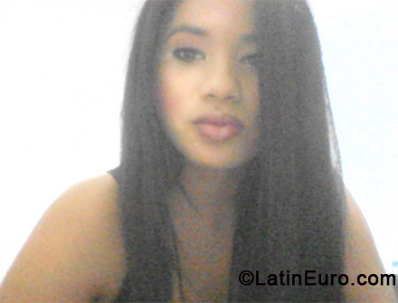 Date this lovely Colombia girl Alexandra88 from Medellin CO10558