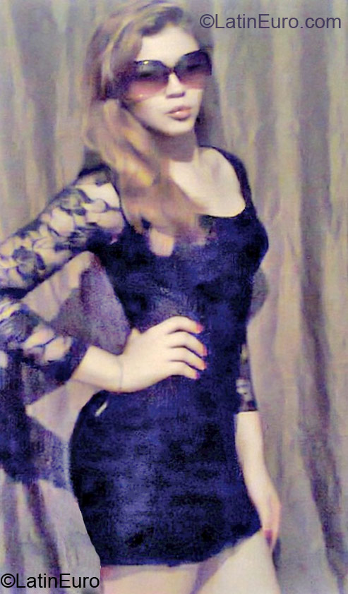 Date this cute Brazil girl  from Manaus BR6776