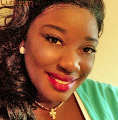 Date this stunning United States girl Lil from Queens US13158
