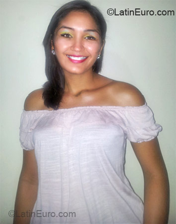 Date this tall Brazil girl Jaiane from Macapa BR6782