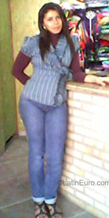 Date this attractive Brazil girl Sebastiana from Cabo Frio BR6831