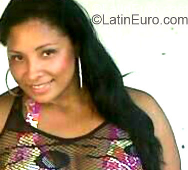 Date this athletic Colombia girl Esperanza from Quibdo CO10749
