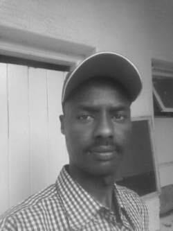 Date this exotic Kenya man Wako from Nairobi KE38