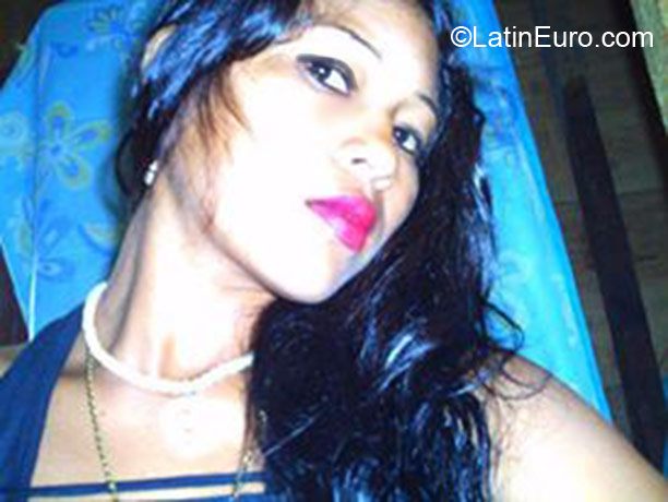 Date this voluptuous Brazil girl Maria Cida from Benjamin Constant BR6964