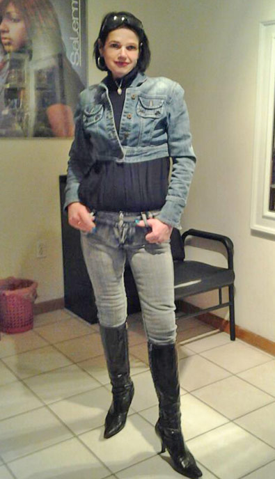 Date this good-looking United States girl Gislene from Newark US13444