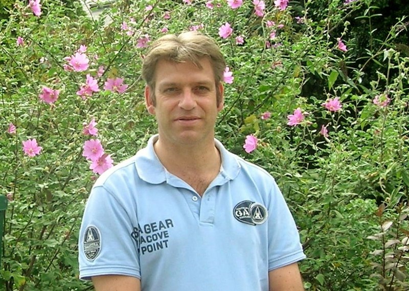 Date this stunning Netherlands man Huggie from Den Haag NL209