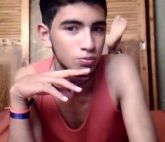 Date this voluptuous Colombia man CAMILO from Bogota CO11066