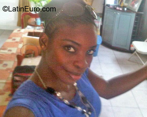 Date this passionate Jamaica girl Trishana from Jamaica JM642