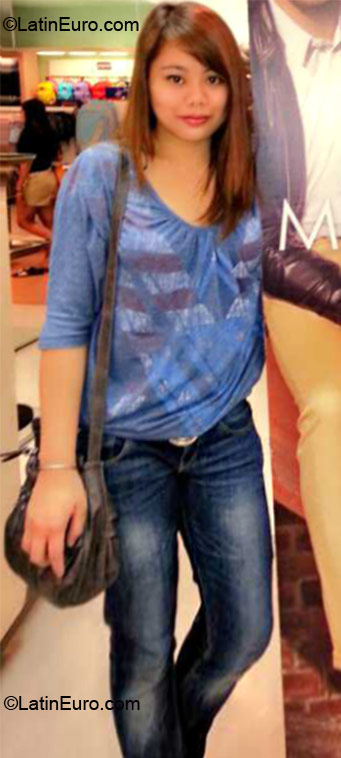 Date this good-looking Philippines girl Jacqueline from Cebu City PH506