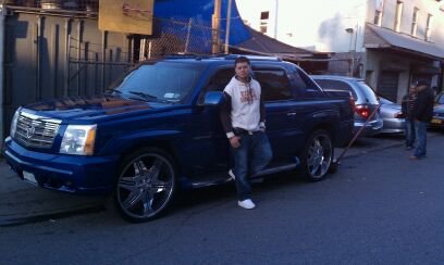 Date this voluptuous Colombia man Johan from Medellin CO11209