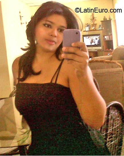 Date this lovely Honduras girl Aura celeste from Tegucigalpa HN732