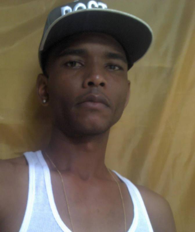 Date this delightful Dominican Republic man Carlos julio from Alemania DO12175