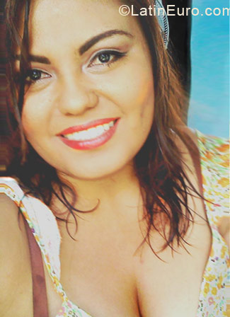 Date this young Mexico girl CYNDI19 from Valles MX746