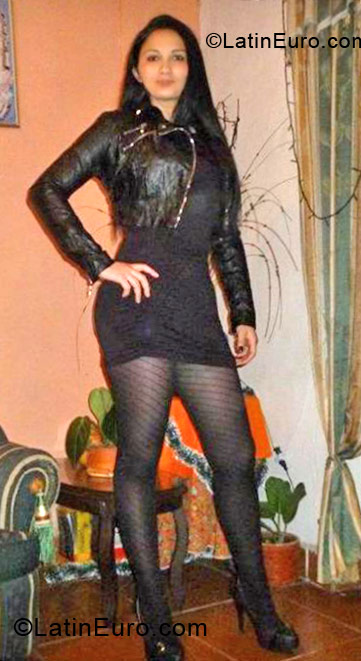 Date this nice looking Colombia girl Leidy lorena sa from Bogota CO11318