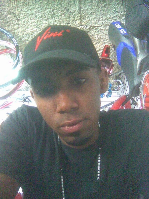 Date this tall Dominican Republic man Jose abel from Dominican Republic DO12444