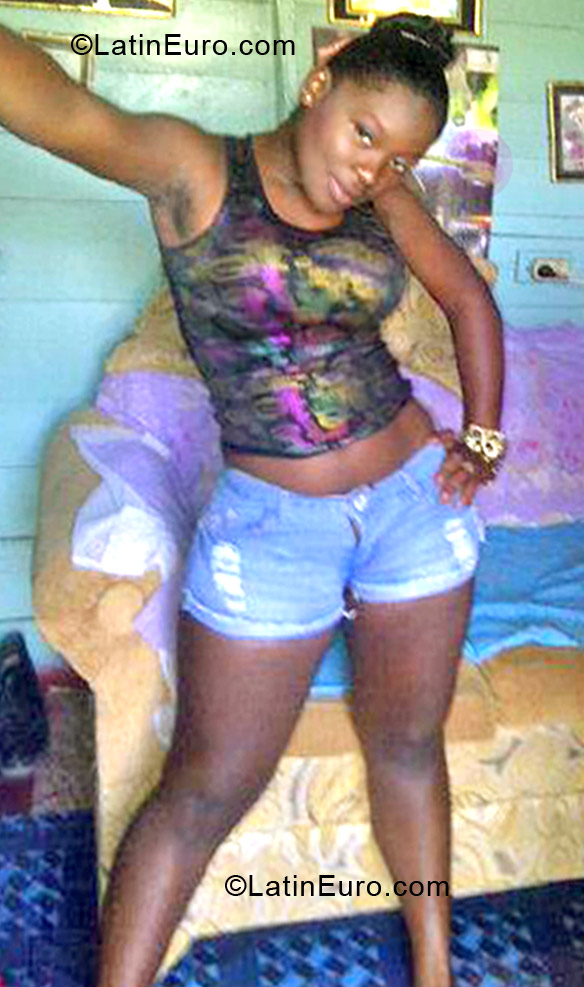 Date this young Jamaica girl Annakay from Montego Bay JM756