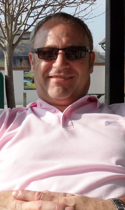 Date this charming Germany man Perez from Berlin DE321