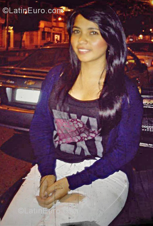 Date this hot Colombia girl Ledys from Pasto CO11543